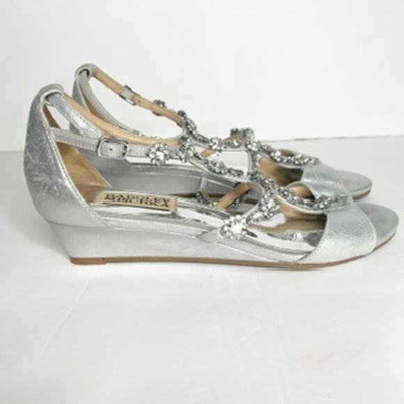 BADGLEY MISCHKA Terry II Wedge Sandals Rhinestone Embellished Silver Womens US 7 - Picture 5 of 15